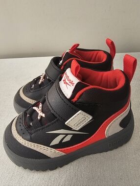 NWOT REEBOK Storm X Infant/Toddler High Top Sneakers